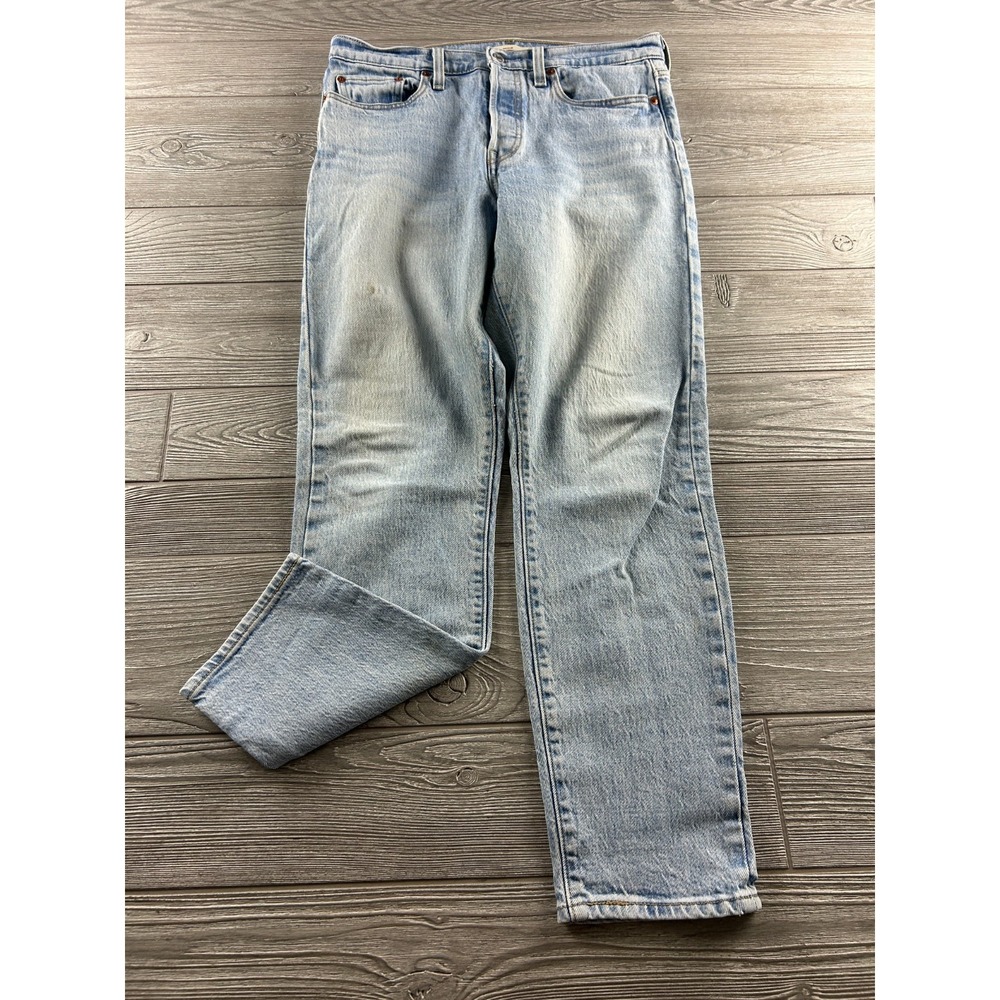 Levi's Light Wash Wedgie Straight Jeans Women's Size 29 Button Fly